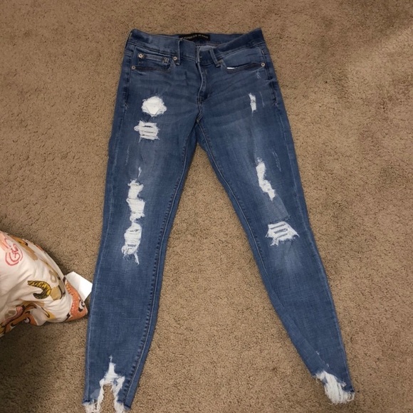 Express performance distressed ankle legging jeans